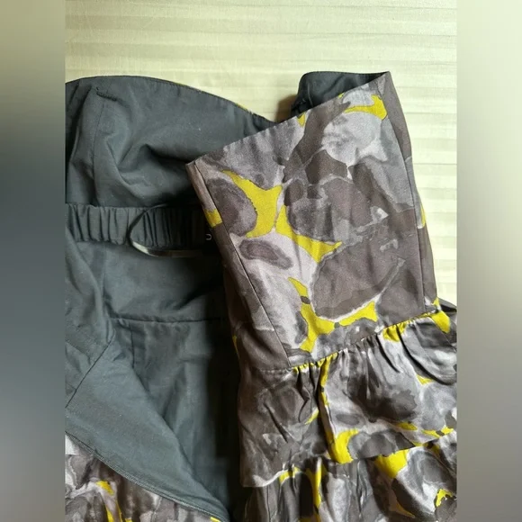 J. Crew•strapless silk mini dress•women’s 6•black/gray floral•peplum/ruffle - Picture 13 of 14